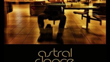 التعليق النجمي: الرقصة الأثيرية لبيئات الجاذبية الصفرية